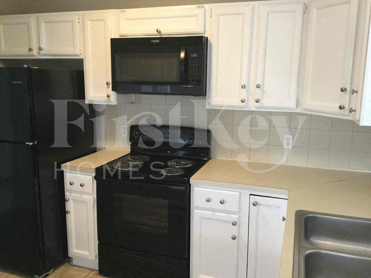 5334 Riverport Dr - Photo 6 of 16
