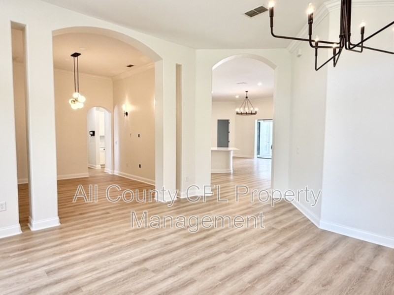 9166 Tuscan Valley Pl - Photo 7 of 47