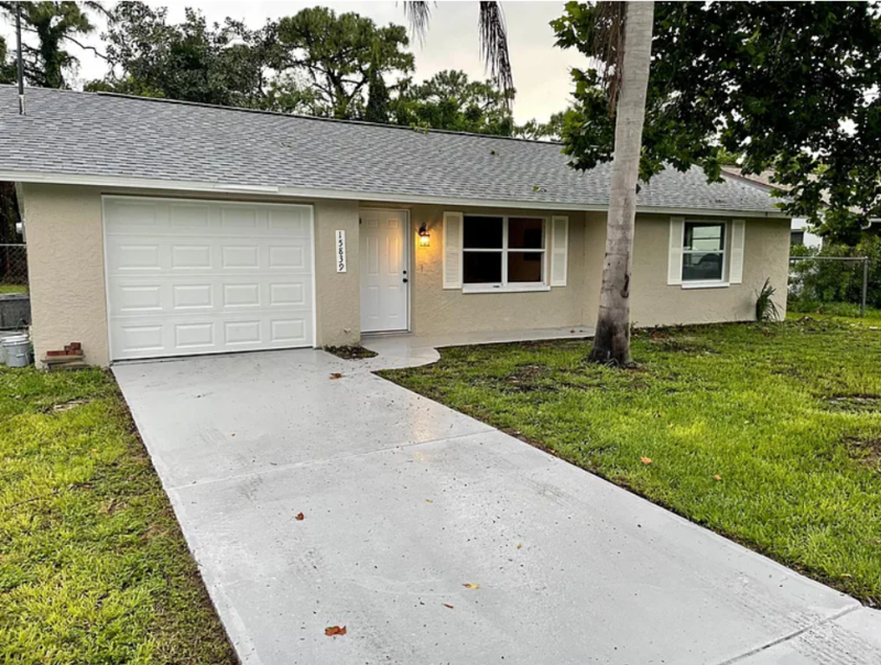 15839 Villa Dr - Photo 2 of 20