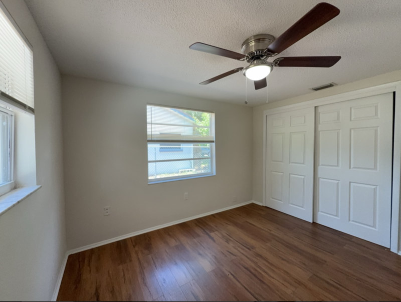 15839 Villa Dr - Photo 7 of 20