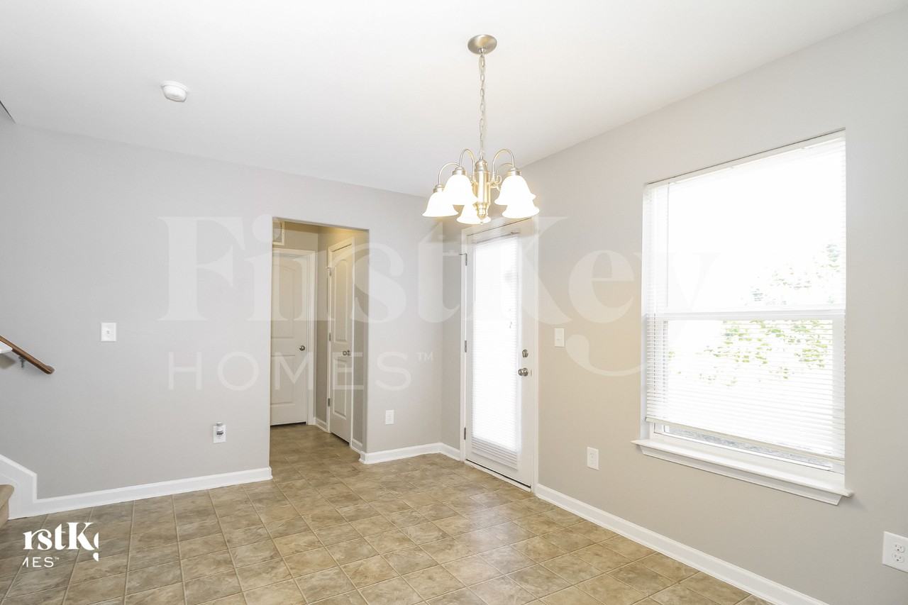 4295 Kendall Farms Way - Photo 6 of 16