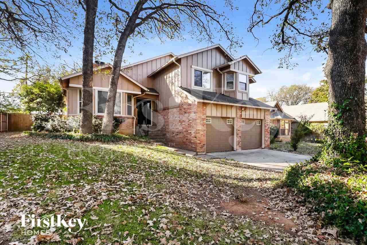3418 Mckamy Oaks Trl - Photo 2 of 15
