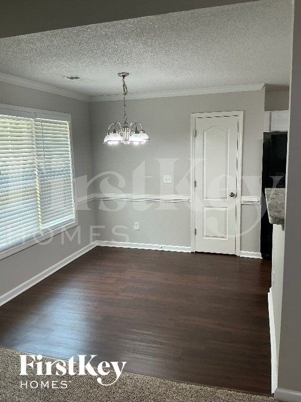 3349 Meadovista Dr - Photo 5 of 13