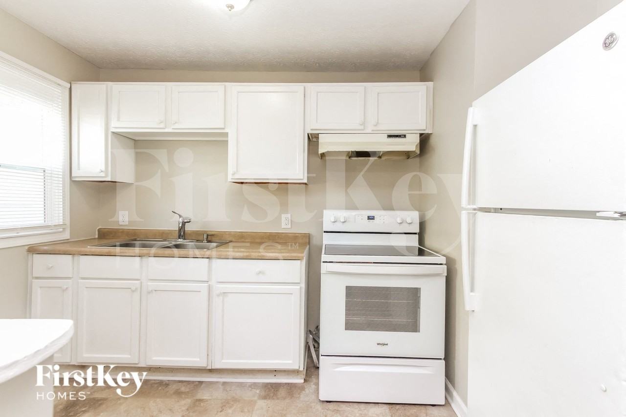 2337 Calhoun St - Photo 5 of 16