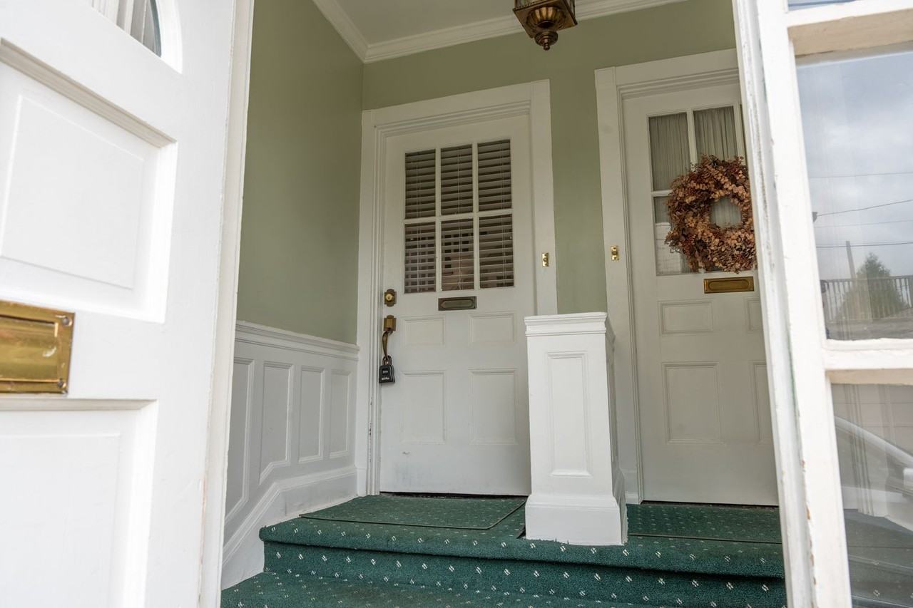 938 Bellefonte St - Photo 2 of 25
