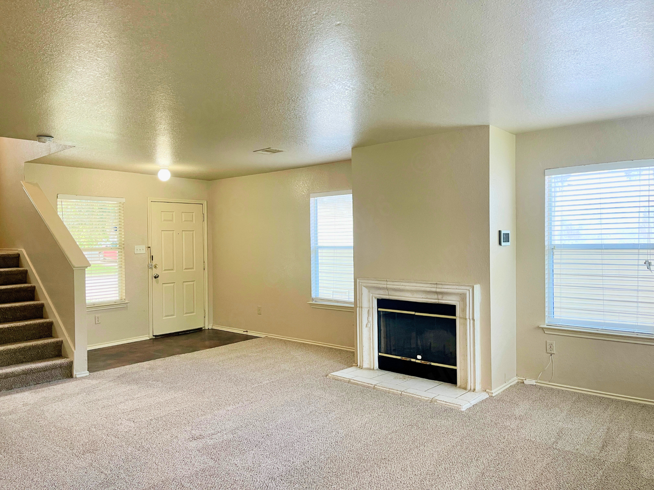 6031 Kensinger Pass - Photo 5 of 16