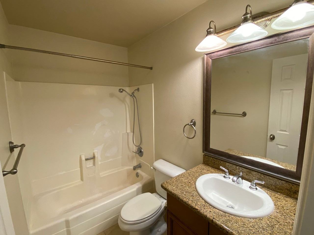 792 Avocado Ave - Photo 6 of 15