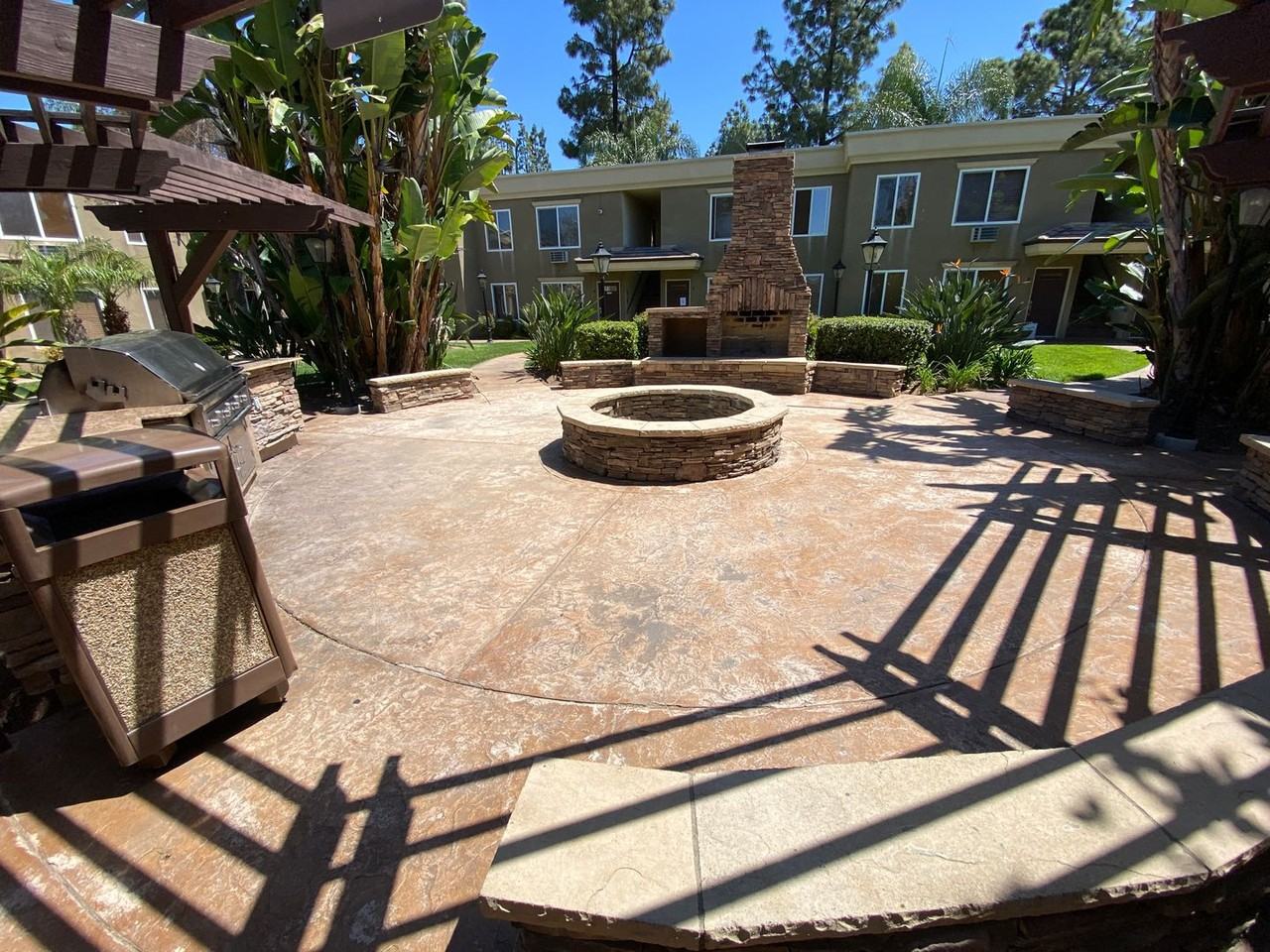 792 Avocado Ave - Photo 7 of 15