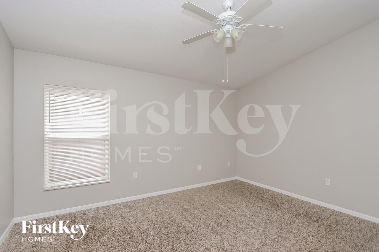 1703 Hulett Dr - Photo 7 of 16