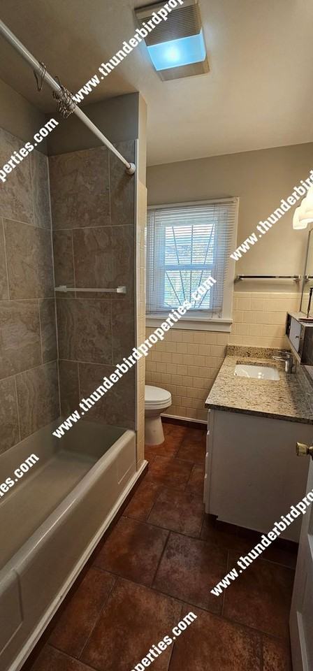 607 Delamar Ave Nw - Photo 7 of 16