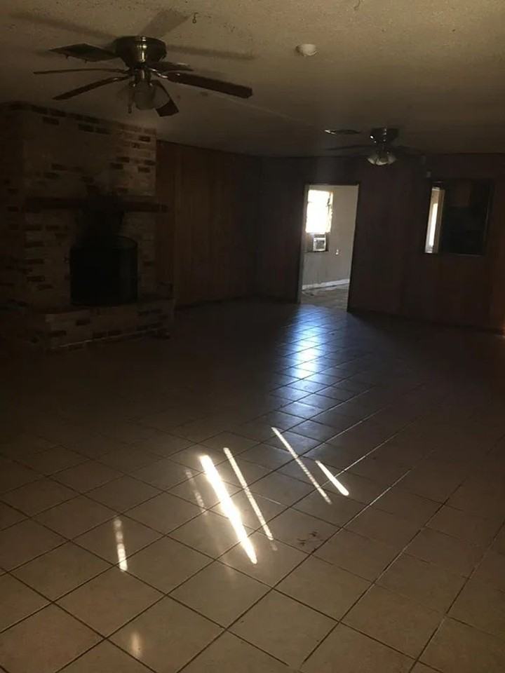 3725 W Lynwood Dr - Photo 3 of 6