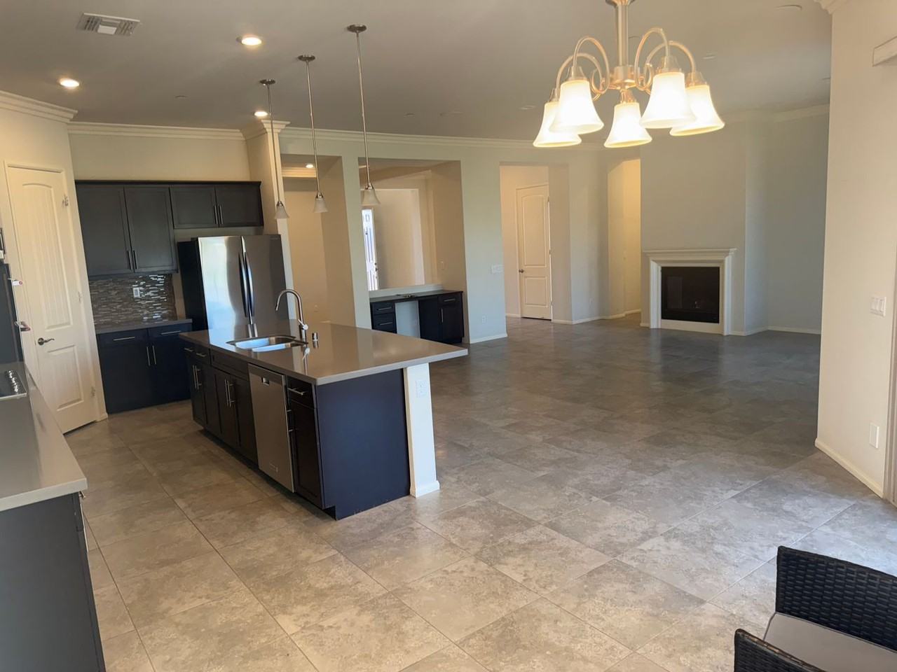 19255 Castana St - Photo 3 of 50
