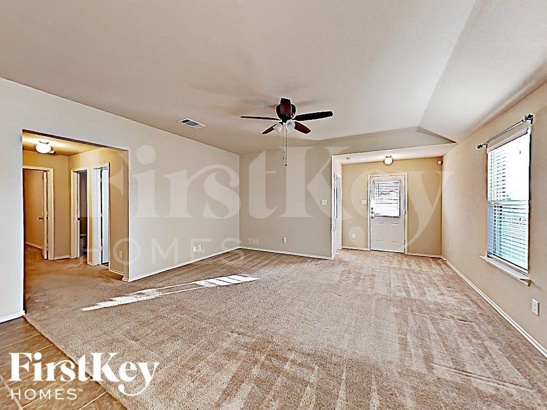 1413 Waco Turner - Photo 2 of 16
