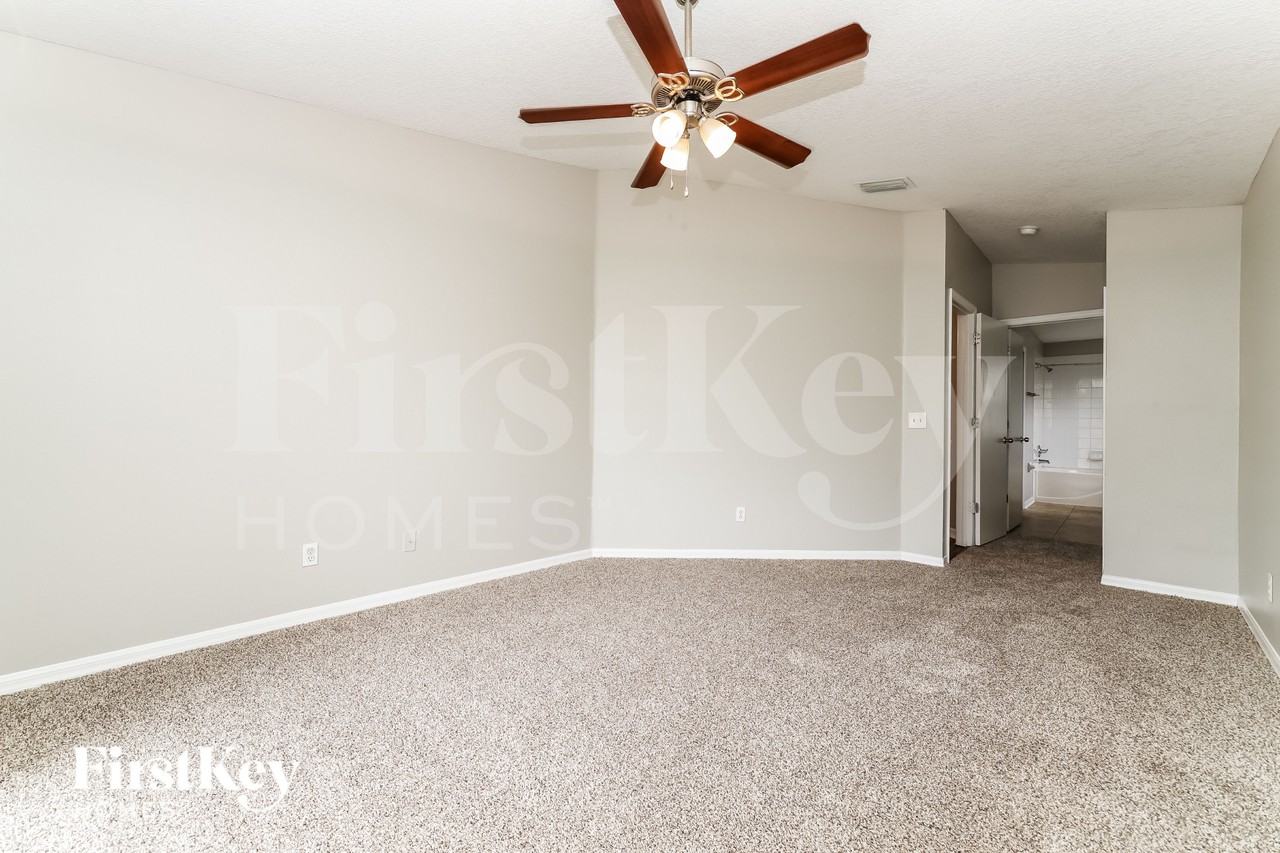 12101 Feldwood Creek Ln - Photo 7 of 19