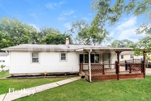 featured image of 1153 S Chester Ave