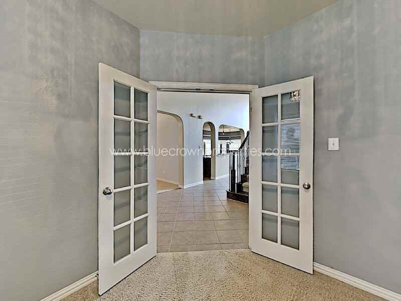 1917 Lawnview Dr - Photo 6 of 31