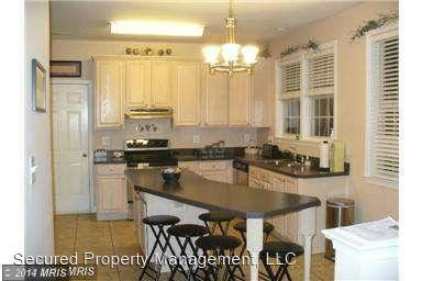 13672 Robert J Dr - Photo 3 of 6