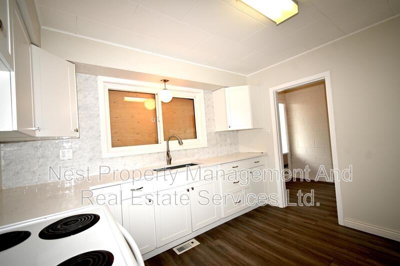 594 Central St E #1 - Photo 2 of 12