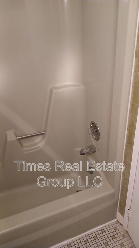 500 Campbell Cir #28 - Photo 7 of 10