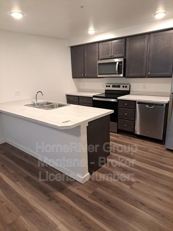 1315 Rodgers St #108 - Photo 2 of 7