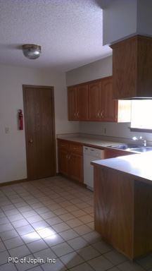 3802 Indiana Ave - Photo 3 of 6