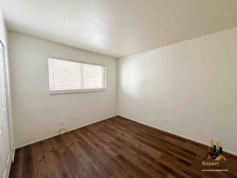 6820 7th Ave #1 - Photo 3 of 5