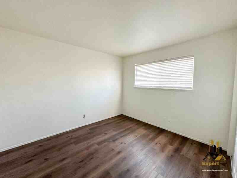 6820 7th Ave #1 - Photo 4 of 5