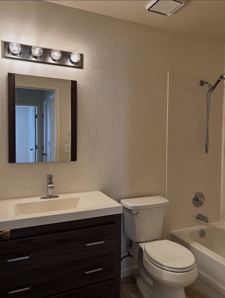 3094 W Country Fair Dr - Photo 7 of 24
