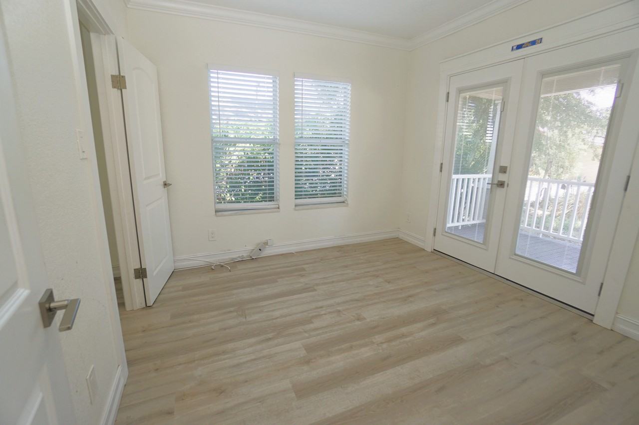 2511 W Fig St - Photo 6 of 17