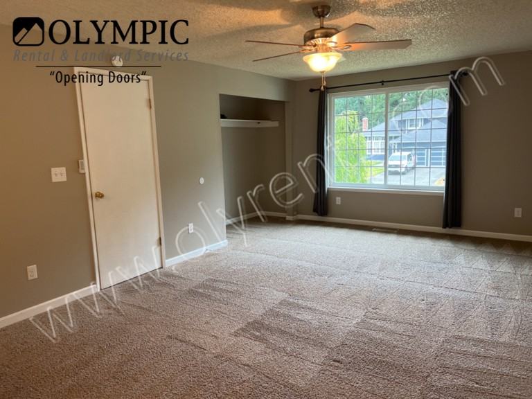 9228 70th St Sw - Photo 5 of 13