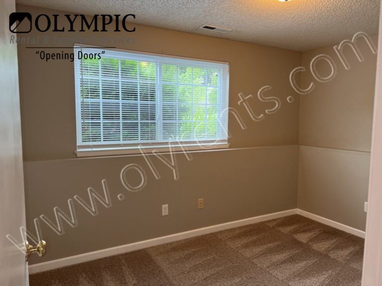 9228 70th St Sw - Photo 7 of 13