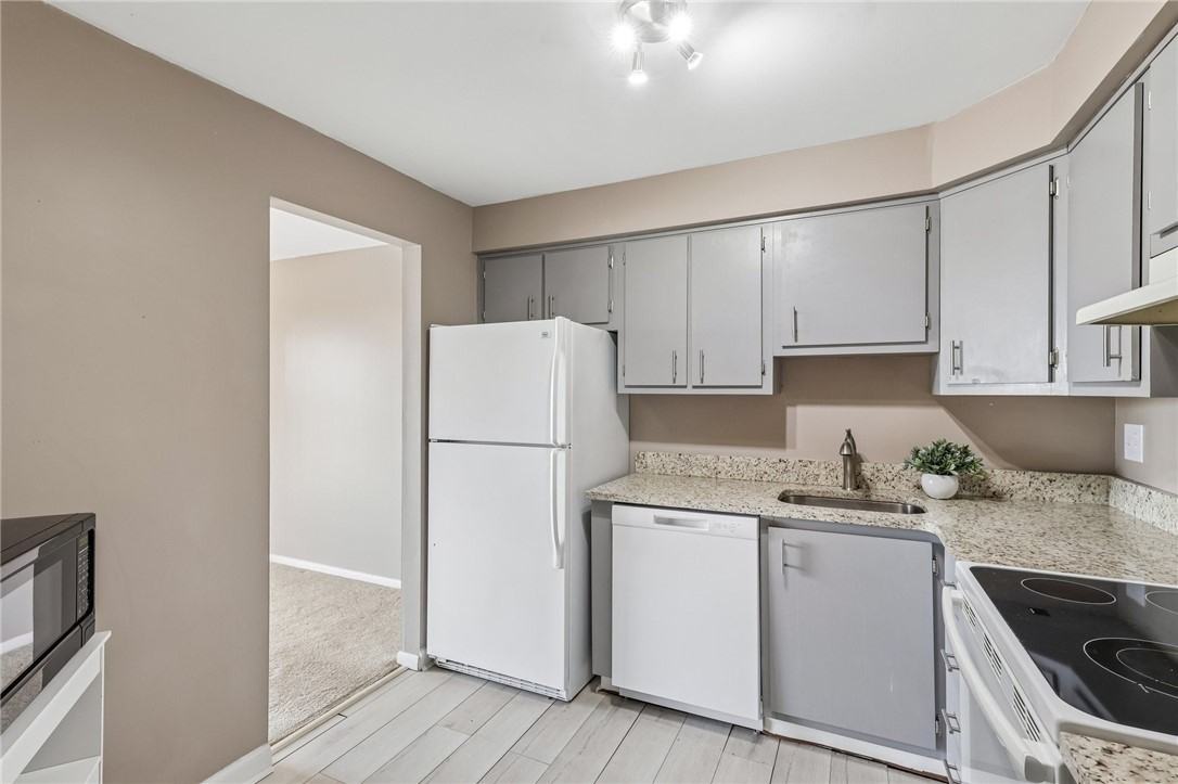 611 Calais Dr - Photo 7 of 14