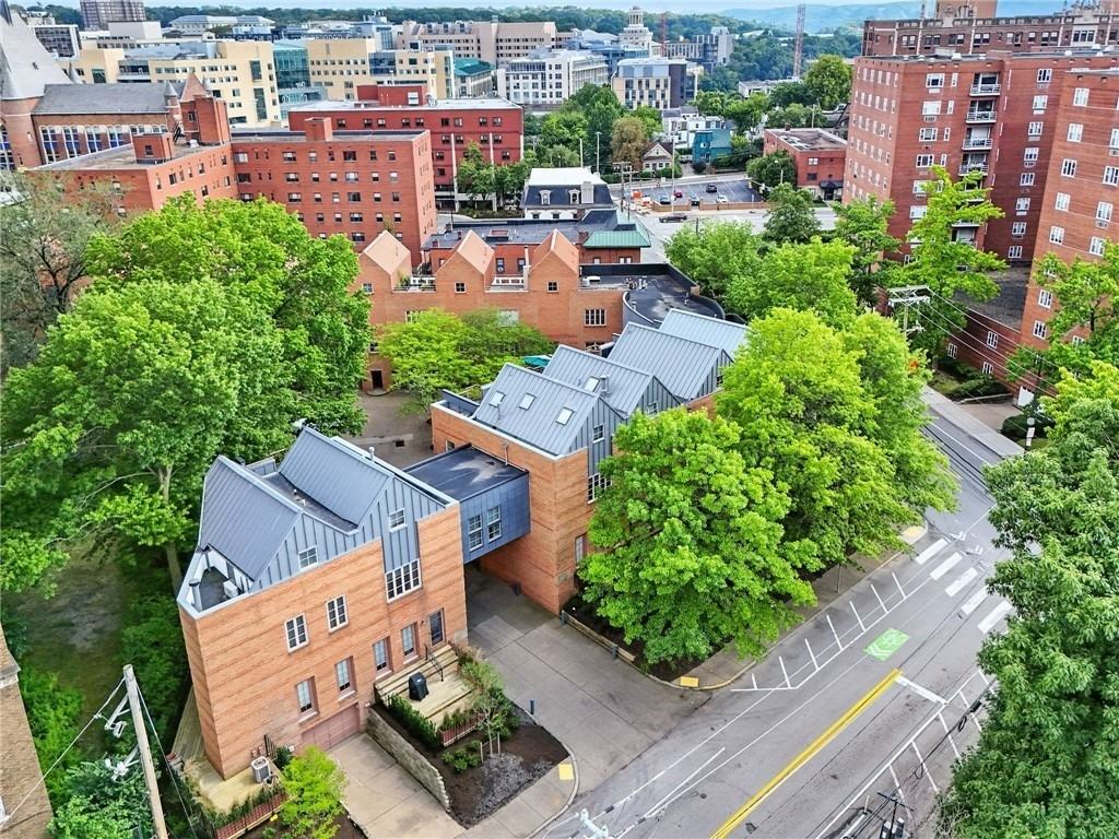 4700 Ellsworth Ave - Photo 4 of 32