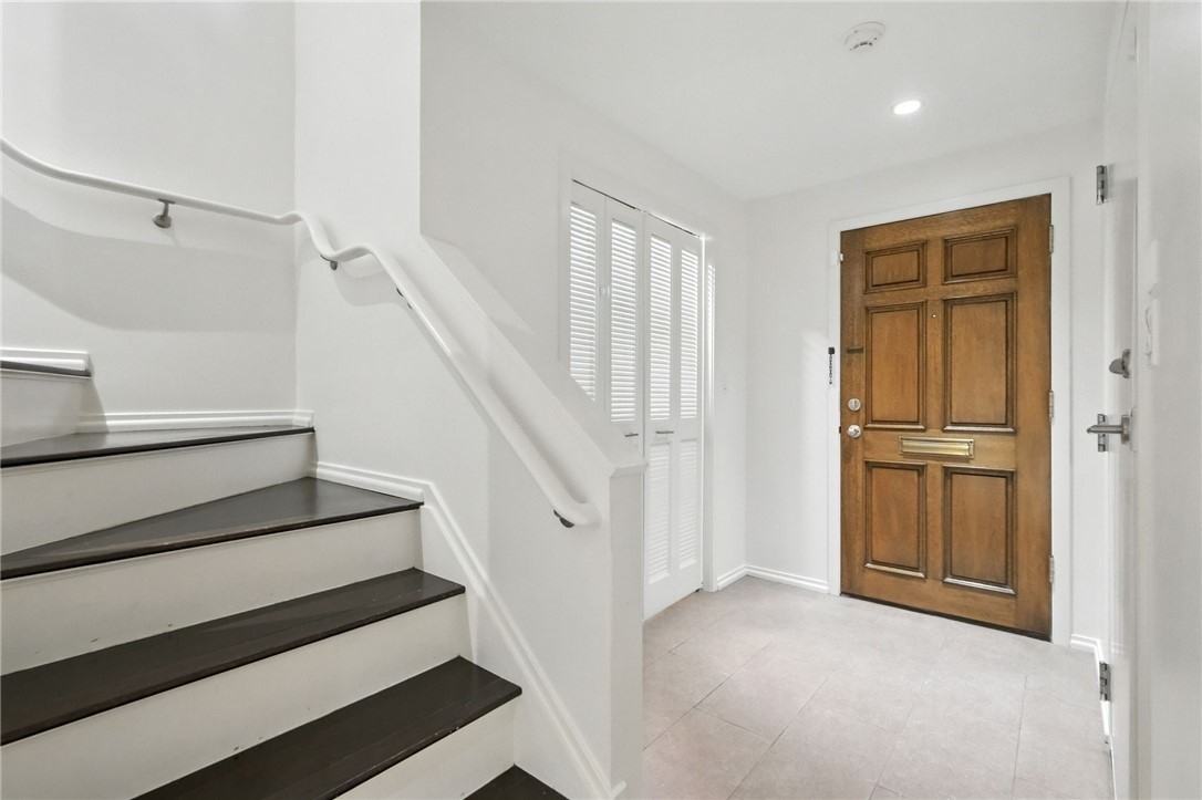 4700 Ellsworth Ave - Photo 5 of 32