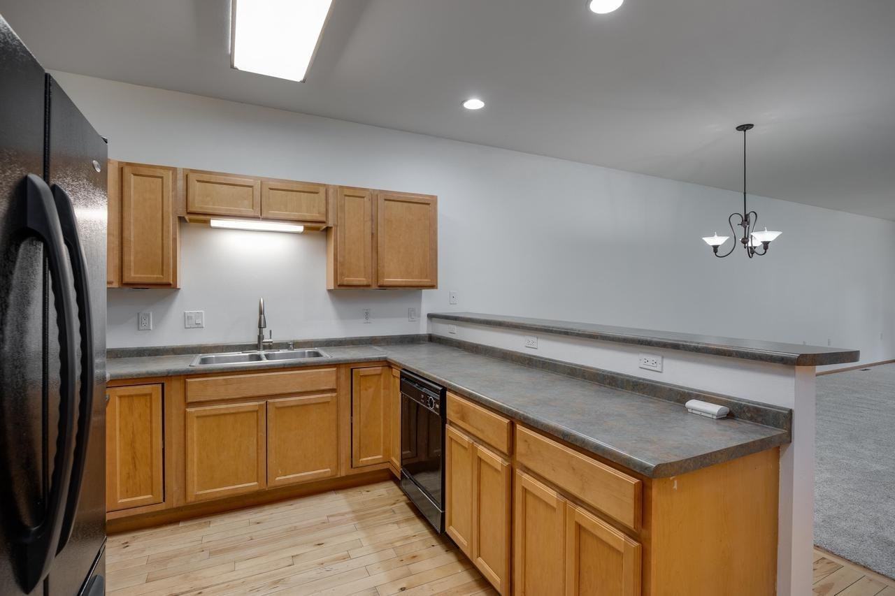 1817 Cedarbrook Ln - Photo 7 of 26