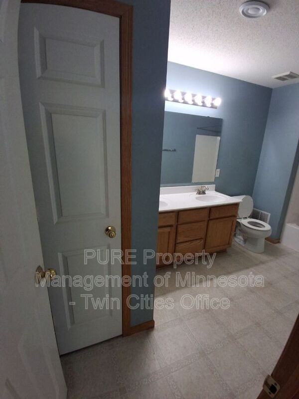 1209 Timber Way - Photo 7 of 15