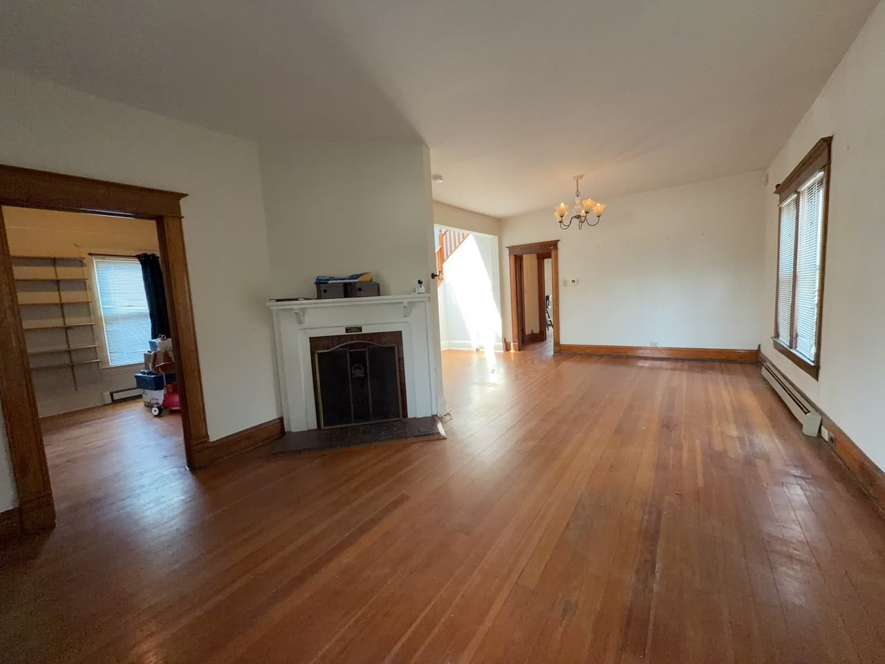 230 E Espanola St - Photo 2 of 11