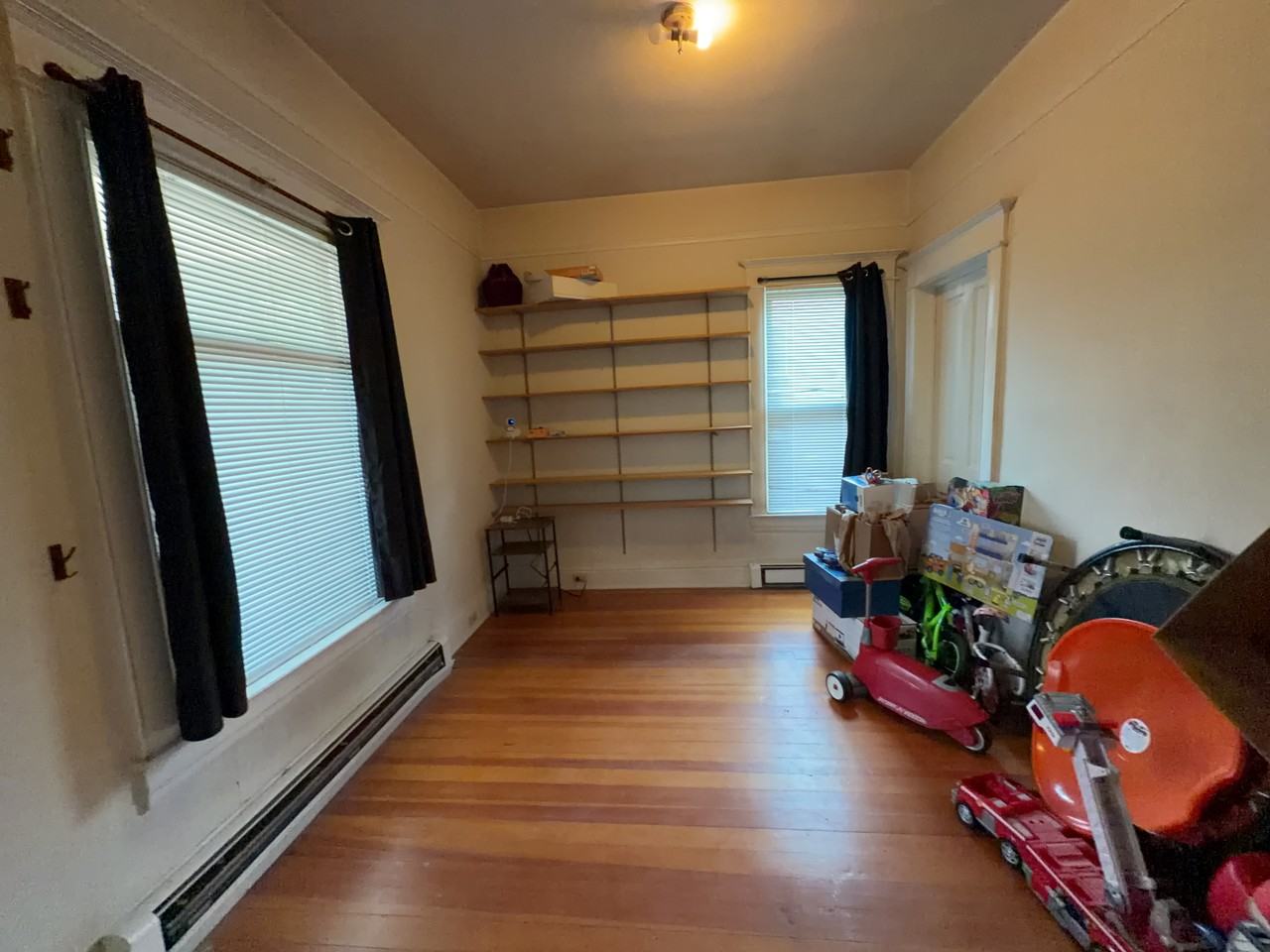 230 E Espanola St - Photo 6 of 11