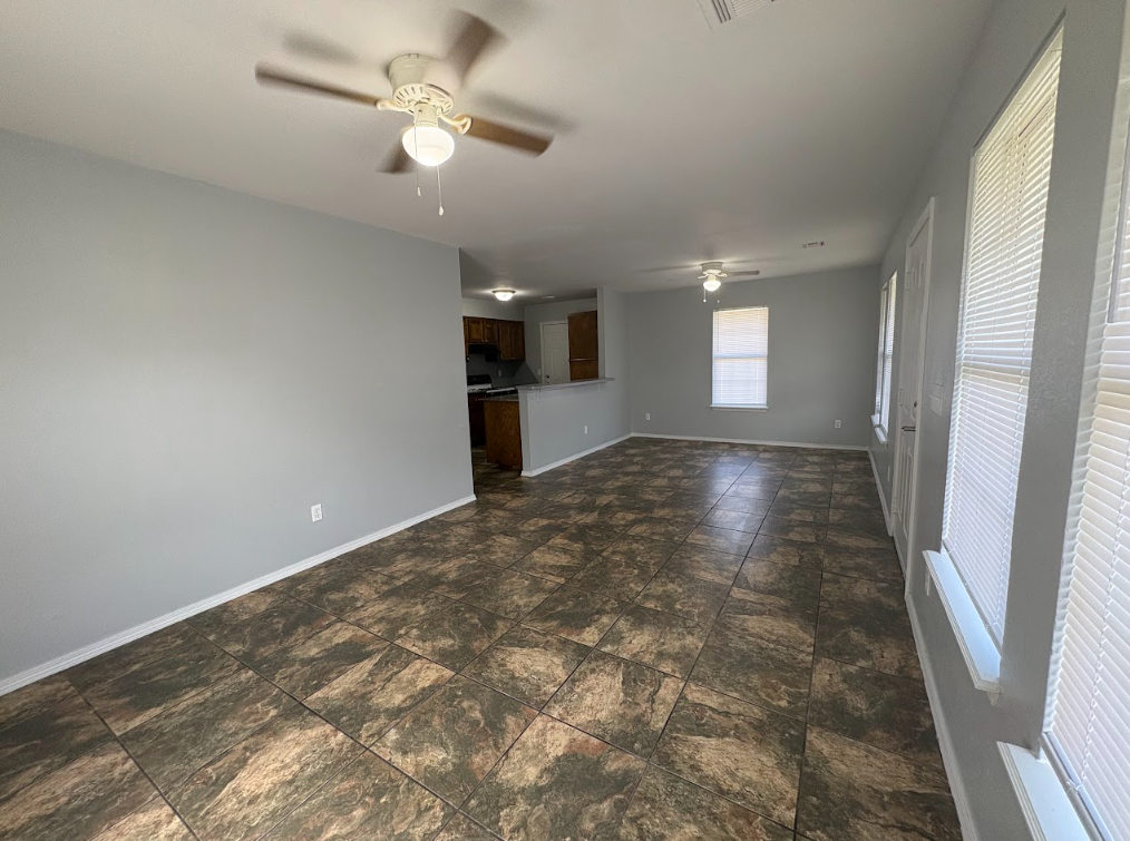 604 Nw 96th St - Photo 3 of 19