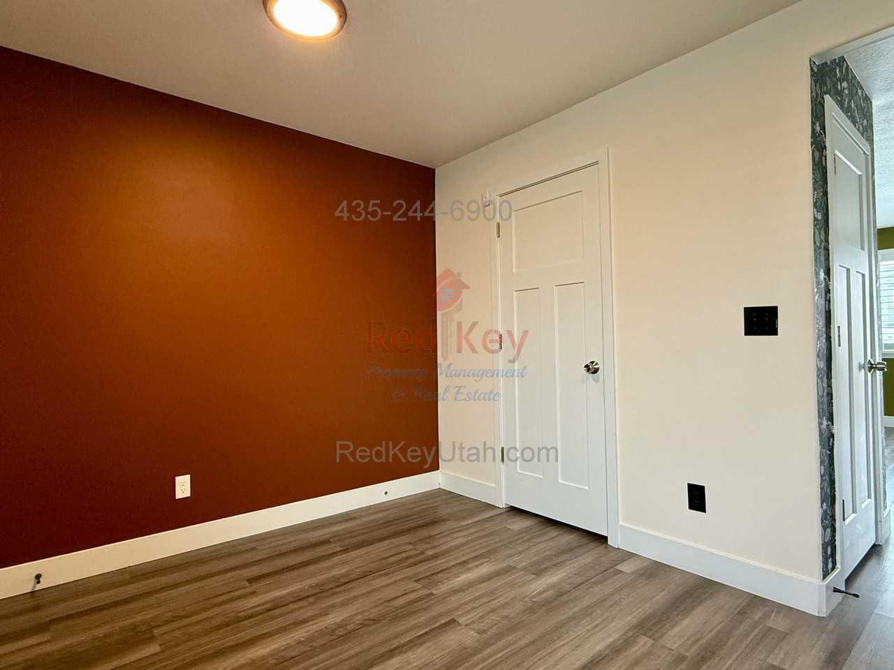 603 Kay Ln - Photo 5 of 13