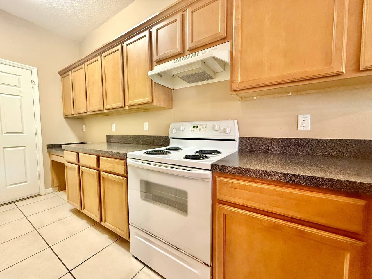 8173 Stone View Dr - Photo 6 of 26