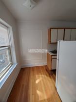 1421 W Farwell Ave #207 - Photo 1 of 1