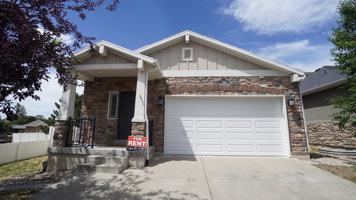 featured image of 1203 E Roma Dr