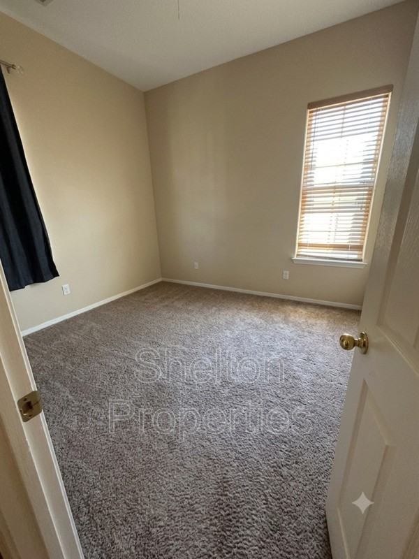 15192 W Columbine Dr - Photo 6 of 13
