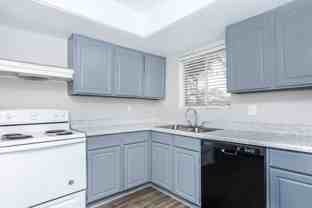 The 910 Apartments - Photo 1 of 1