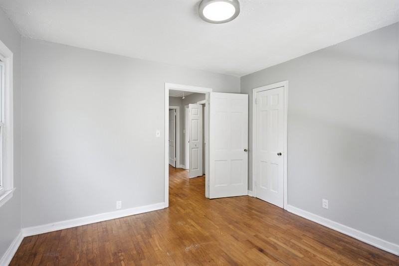2706 Jefferson Ave - Photo 7 of 10