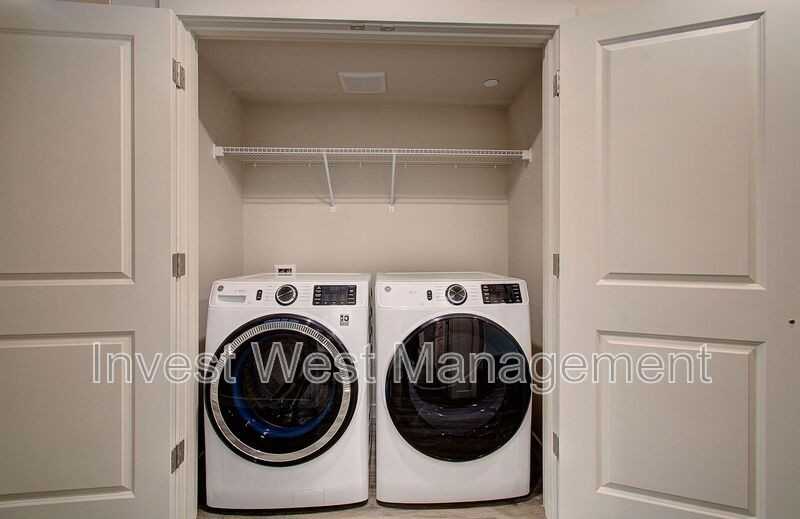404 Neavenue #101 - Photo 5 of 23