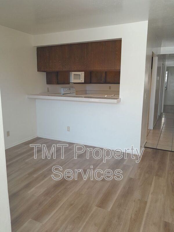 413 E Rice Ranch Rd - Photo 5 of 20