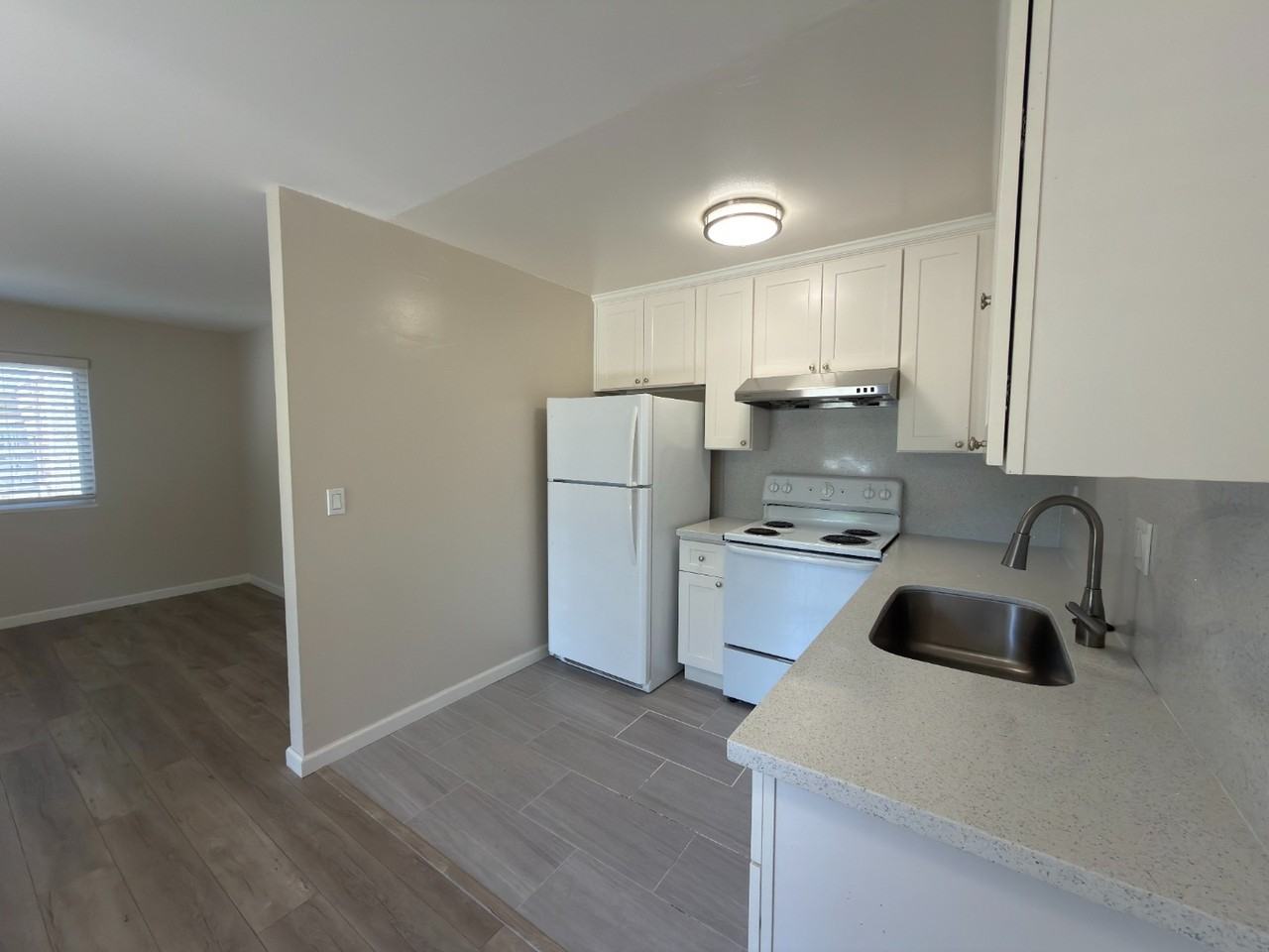 1568 Hollenbeck Ave #1 - Photo 5 of 21