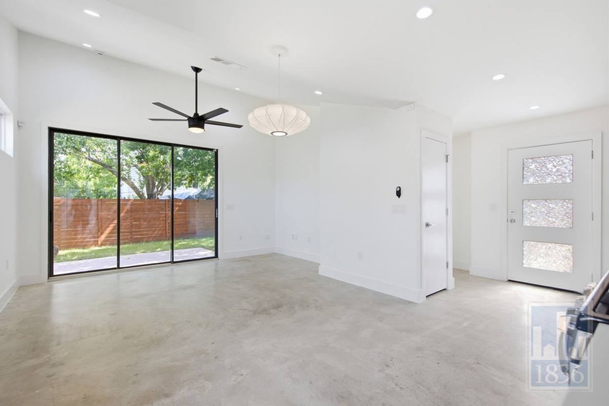 1805 Tillery St - Photo 2 of 10